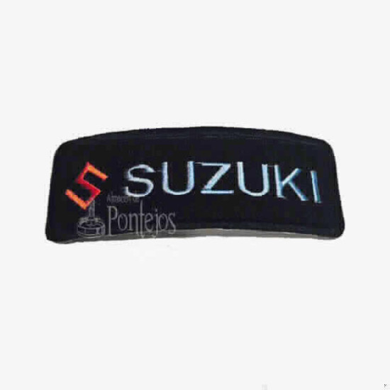 Aplicación escudo suzuki