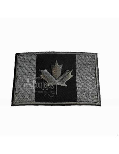 Aplicación bandera canadá bordada