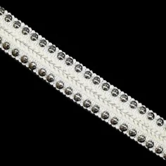 Trimming leather with studs | Haberdashery Online Pontejos