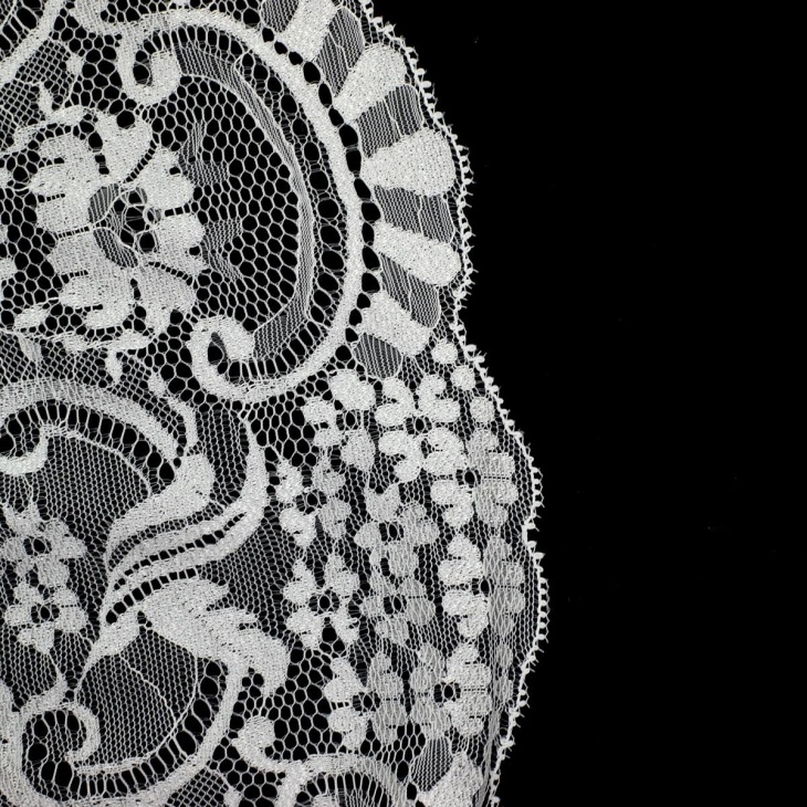 Rectangular Mantilla 015 | Haberdashery Online Pontejos Rectangular Mantilla 015 | Haberdashery Online Pontejos