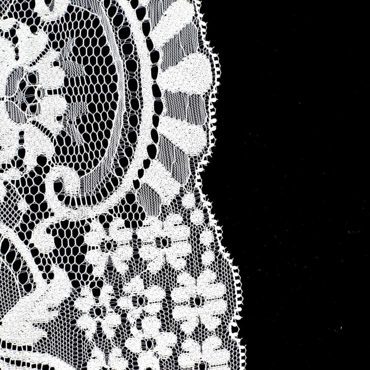 Rectangular Mantilla 015 | Haberdashery Online Pontejos Rectangular Mantilla 015 | Haberdashery Online Pontejos