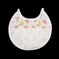 Bib Round Kittens | Haberdashery Online Pontejos