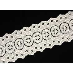 156 embroidered strip | Haberdashery Online Pontejos