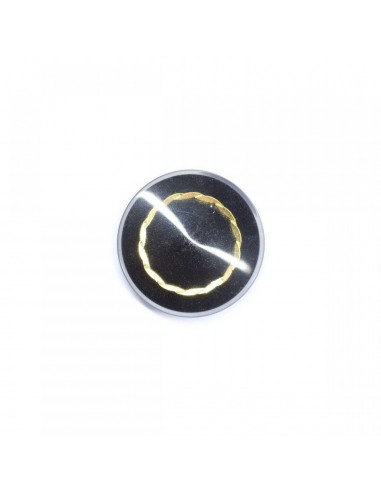 Botón de resina anillo dorado