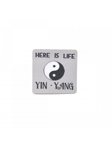 Aplicación here is life yin-yang
